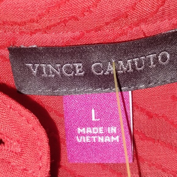 Vince Camuto Coral Sleeveless Blouse NWT - Picture 3 of 4